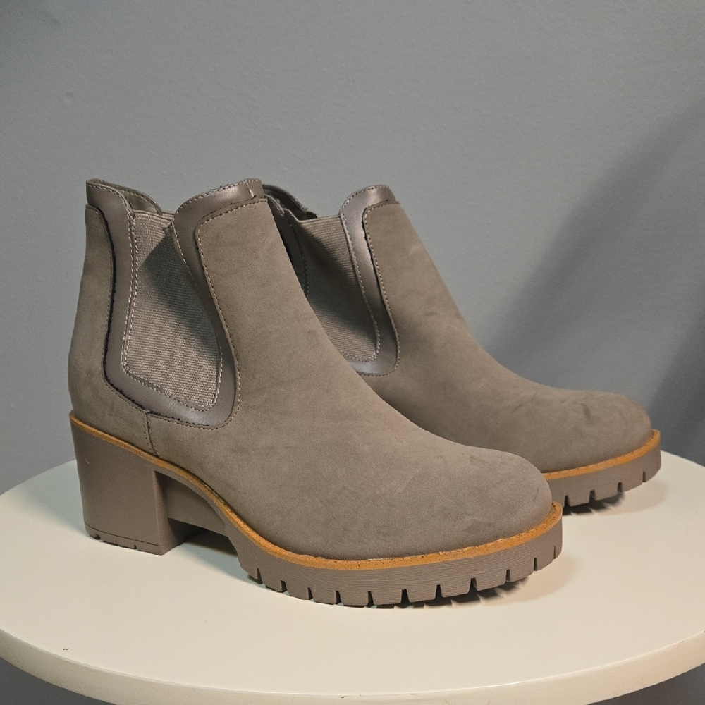 Mia Amore Brunaa Taupe Ankle Boots